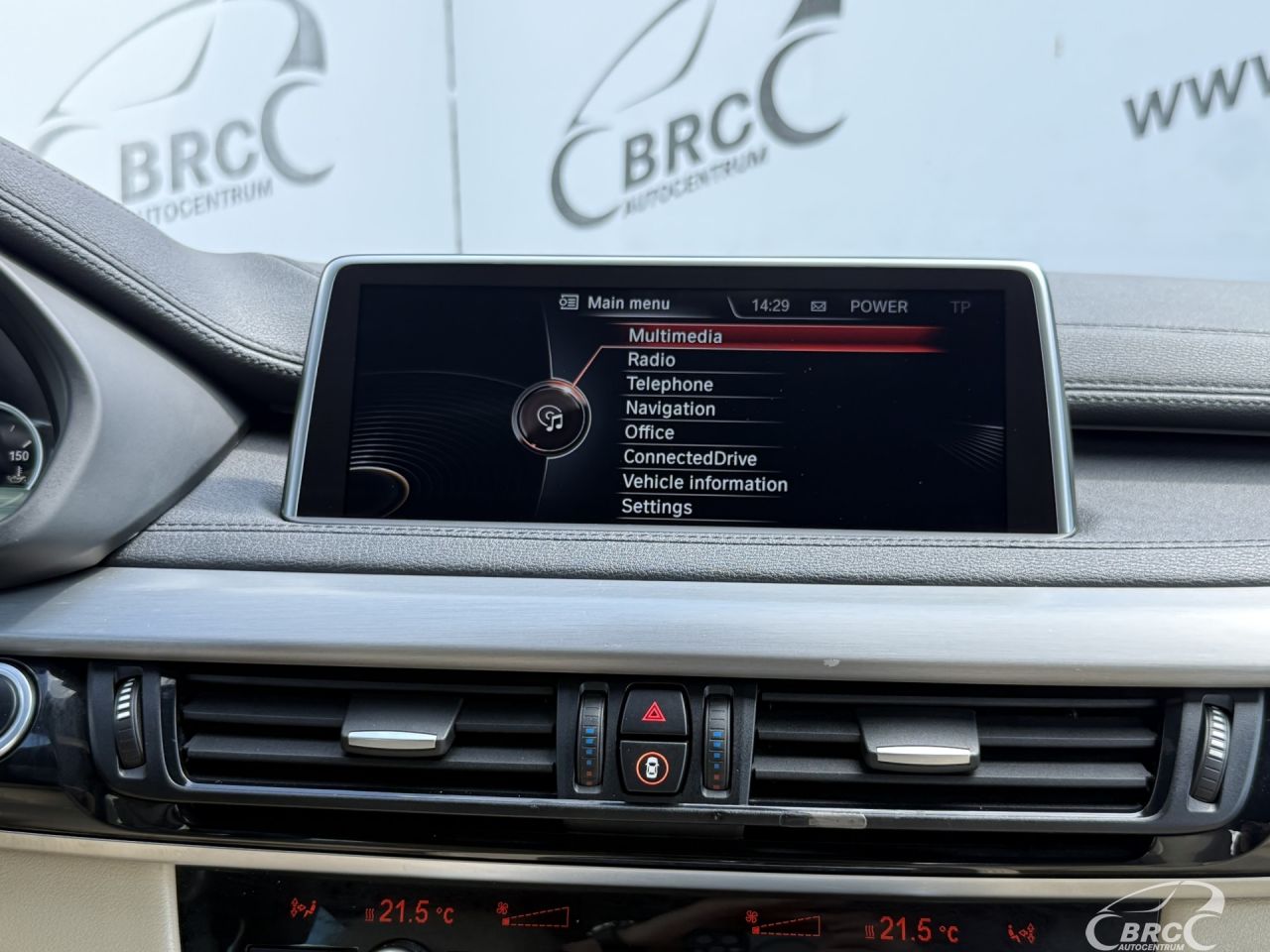 BMW X6 | 32