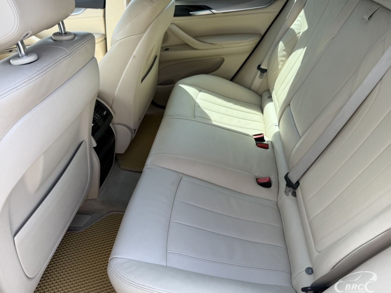 BMW X6 | 16