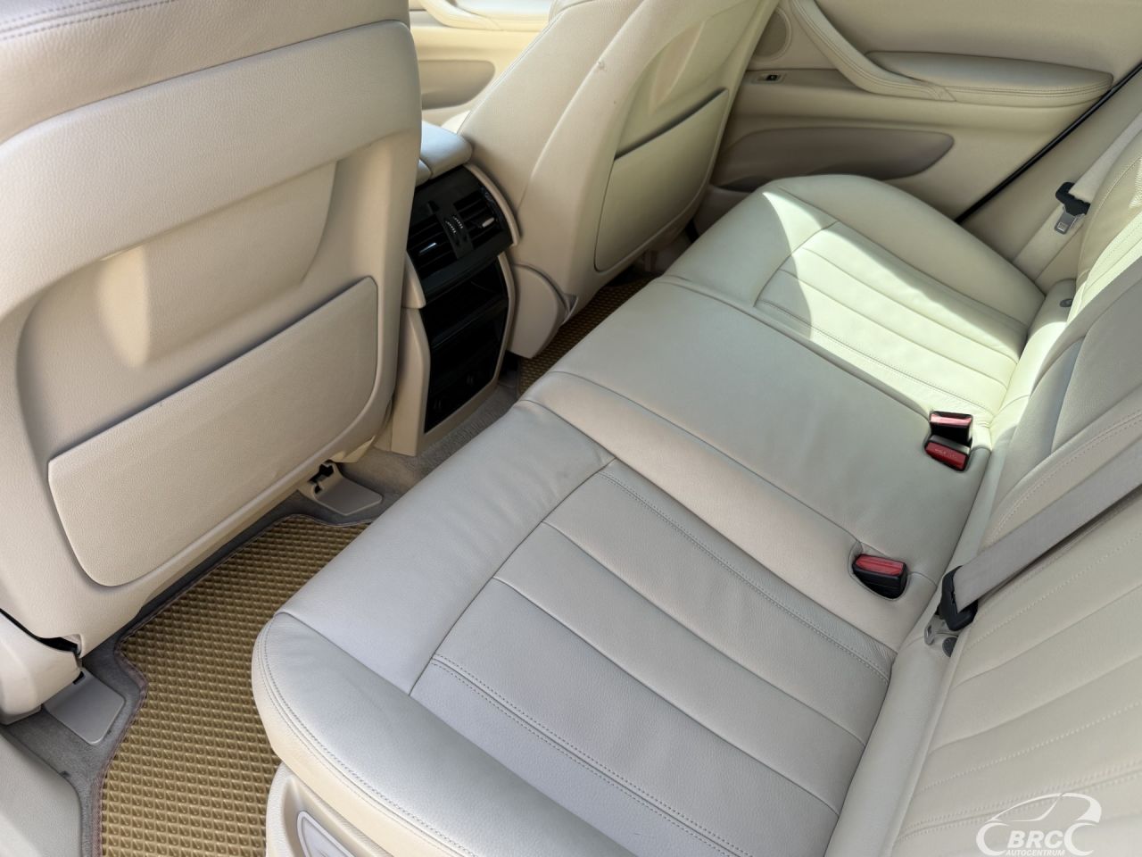 BMW X6 | 15
