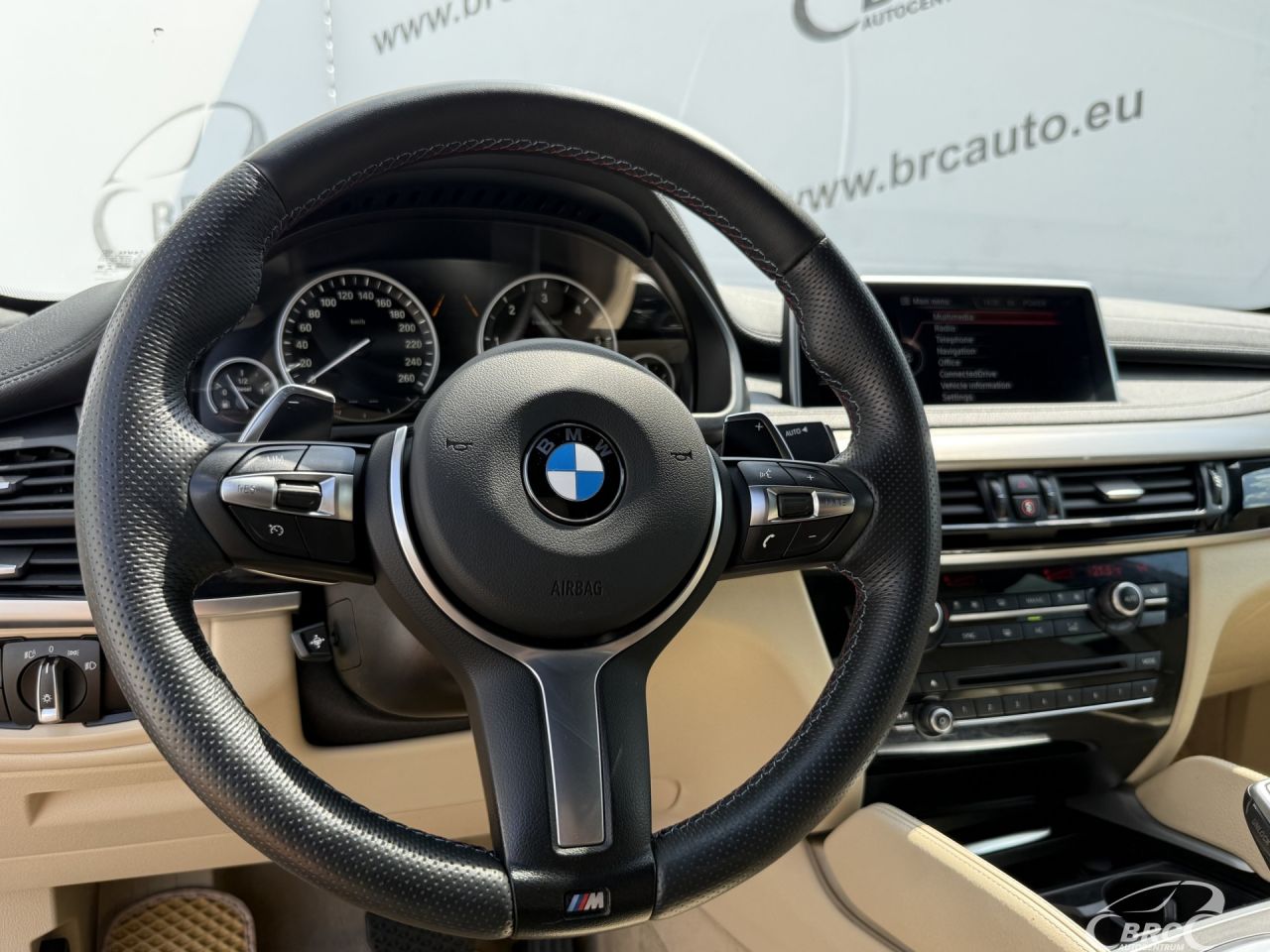 BMW X6 | 24