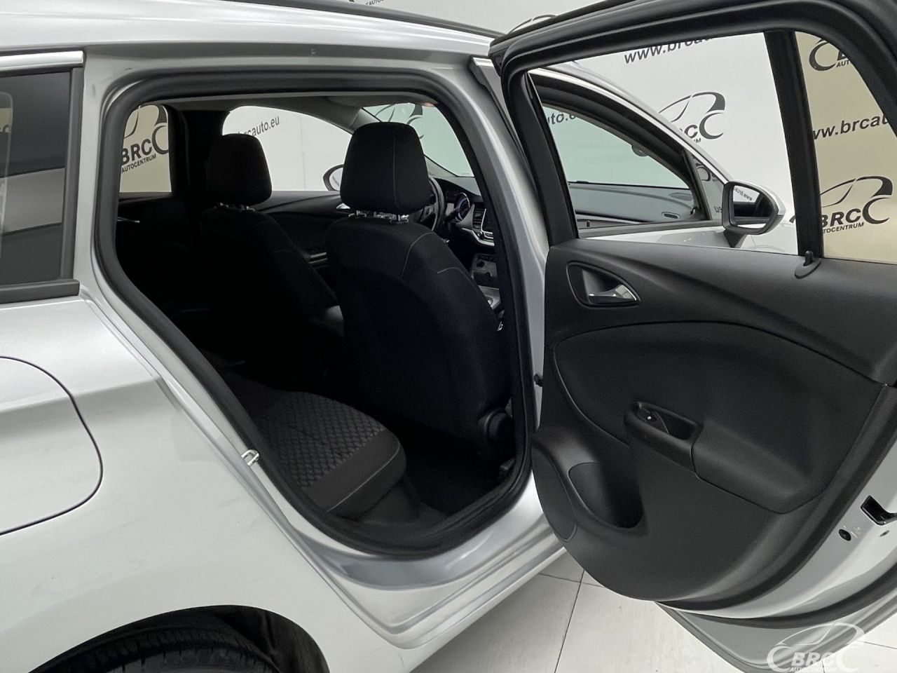 Opel Astra | 12