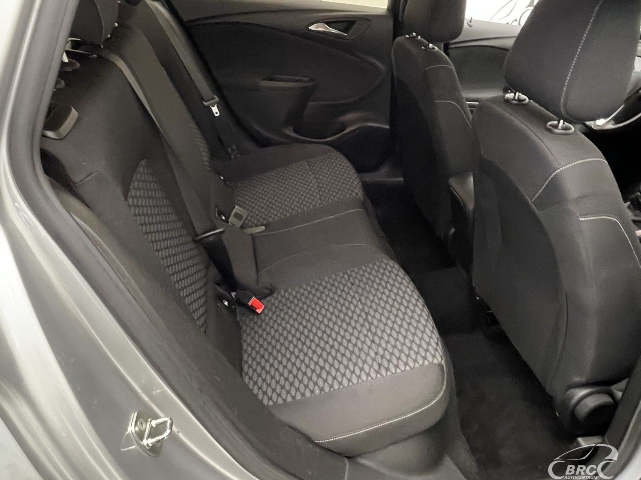 Opel Astra | 10