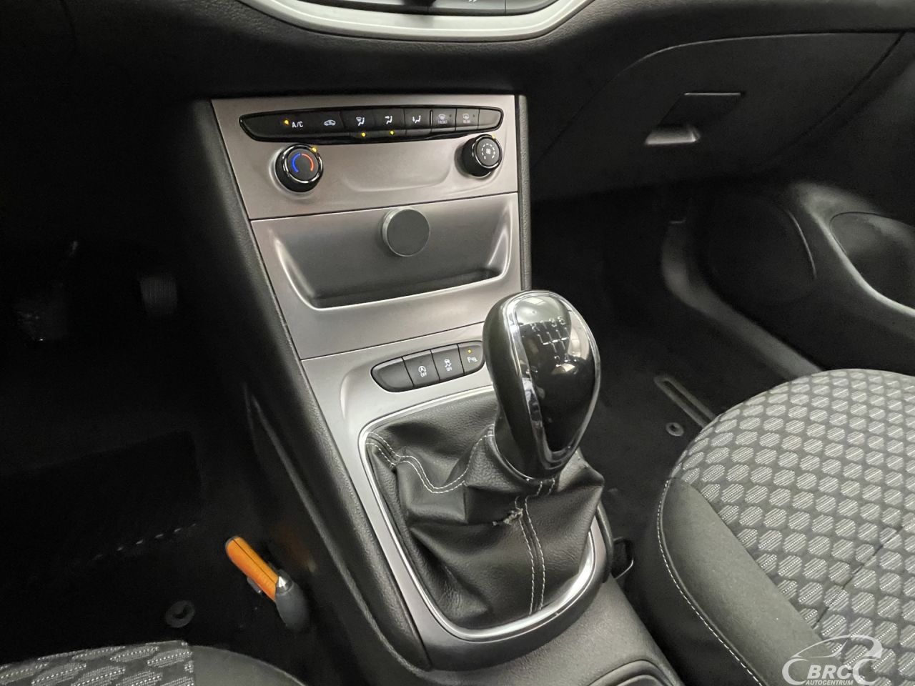 Opel Astra | 24