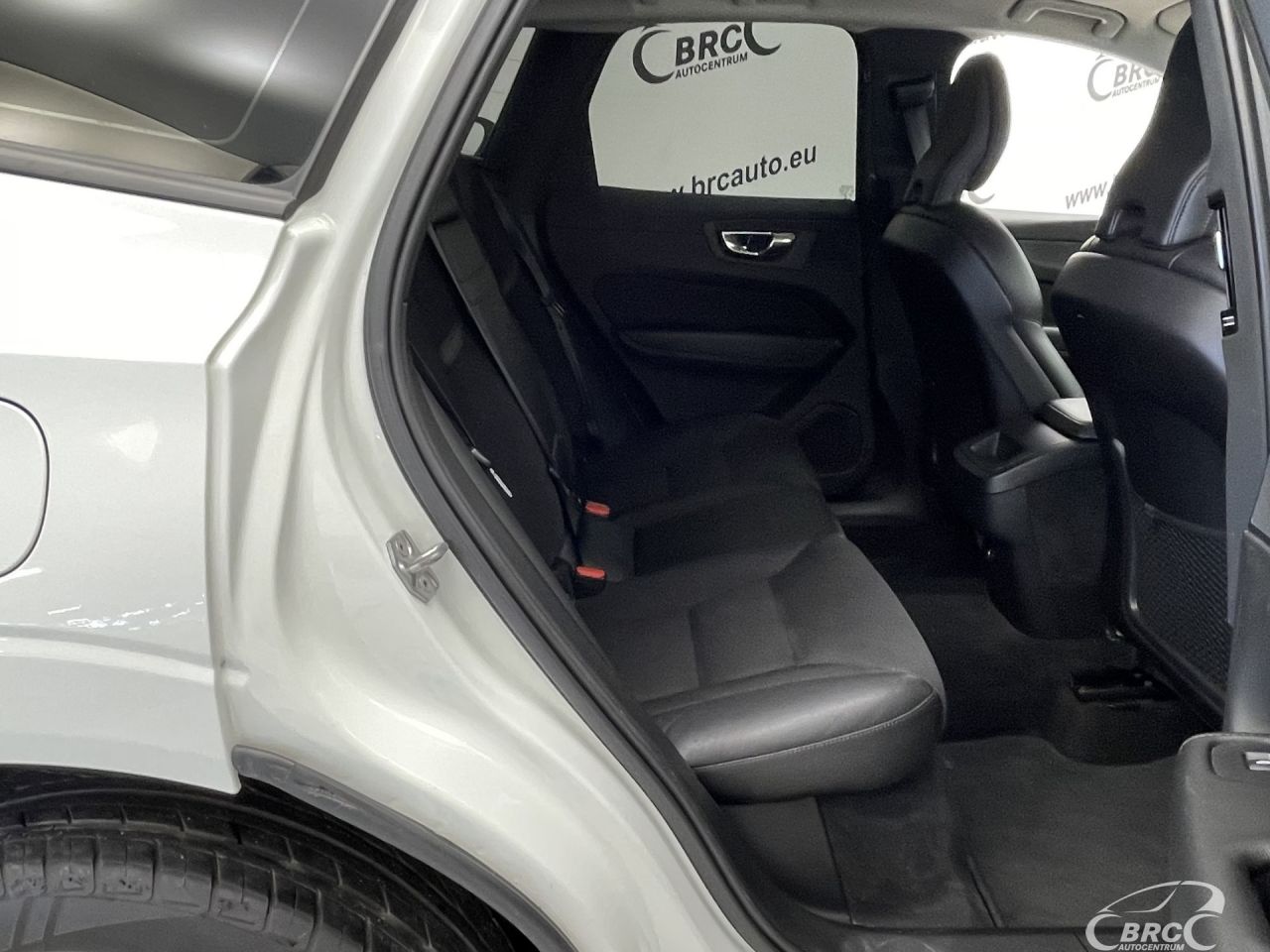 Volvo XC60 | 9