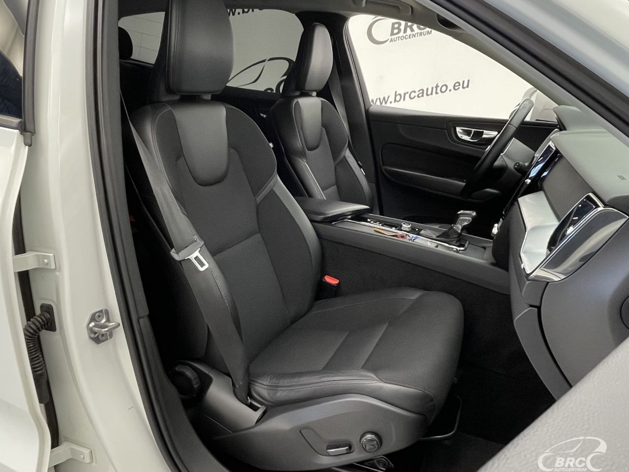 Volvo XC60 | 6