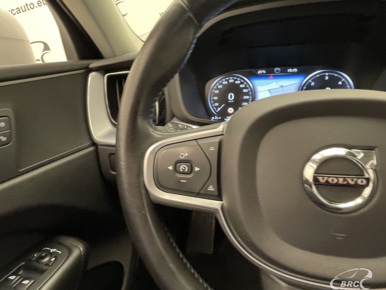 Volvo XC60 | 27