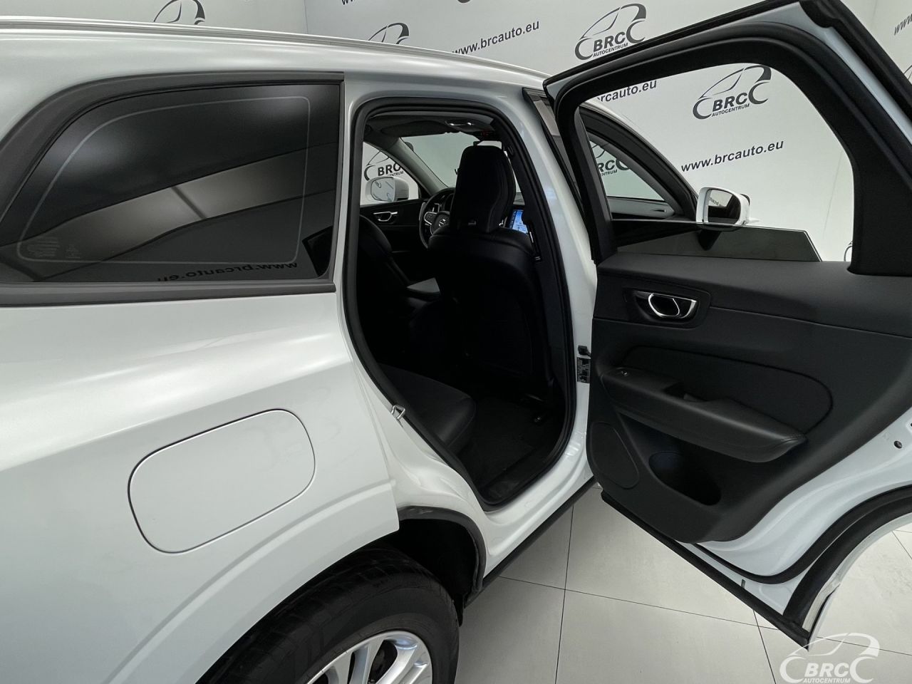 Volvo XC60 | 12