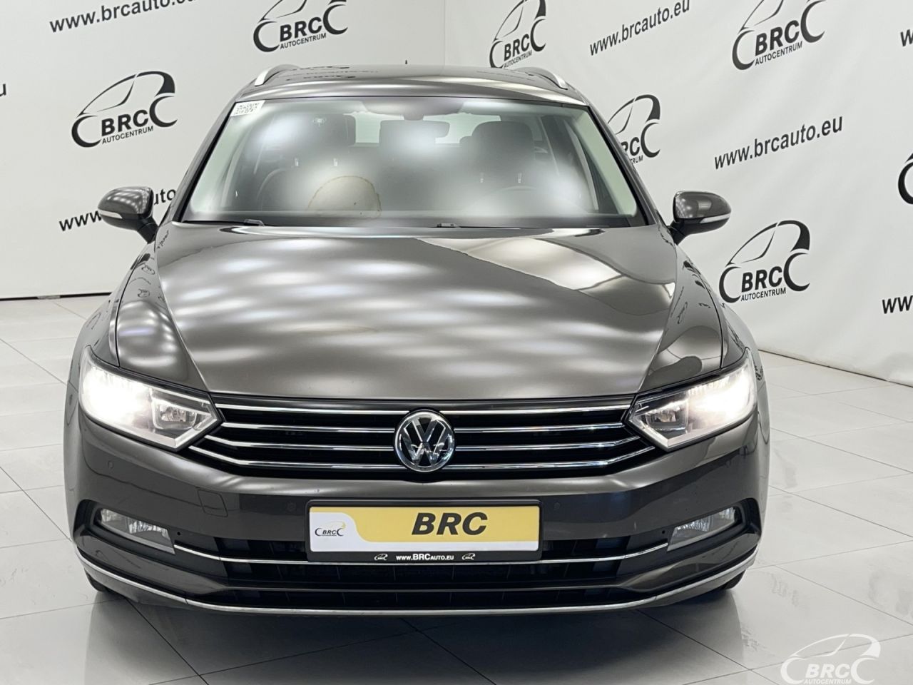 Volkswagen Passat | 55