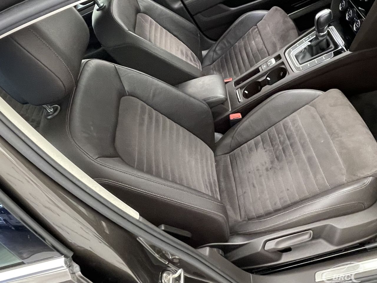 Volkswagen Passat | 4