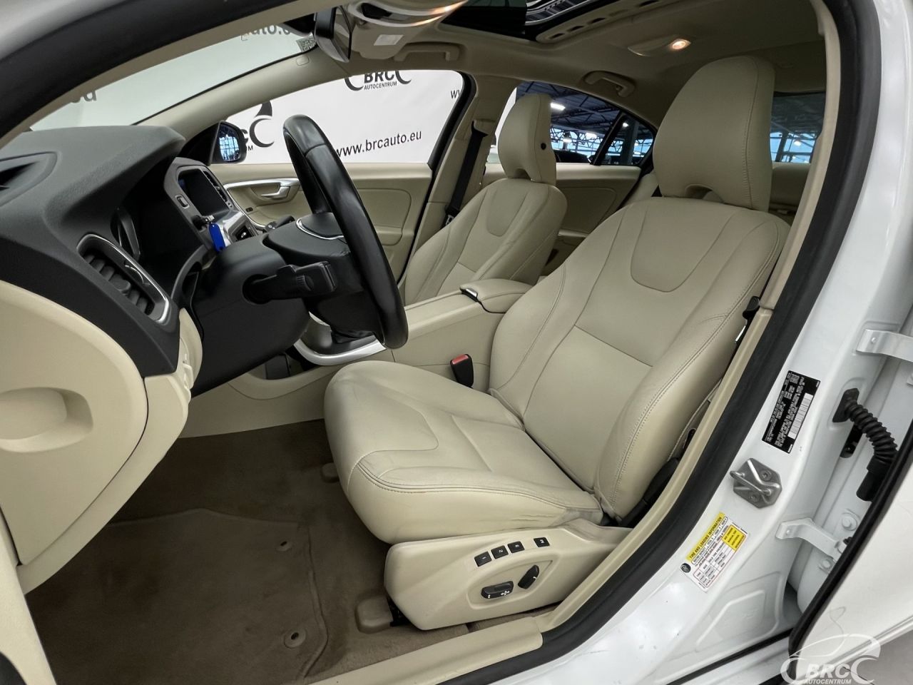 Volvo S60 | 21