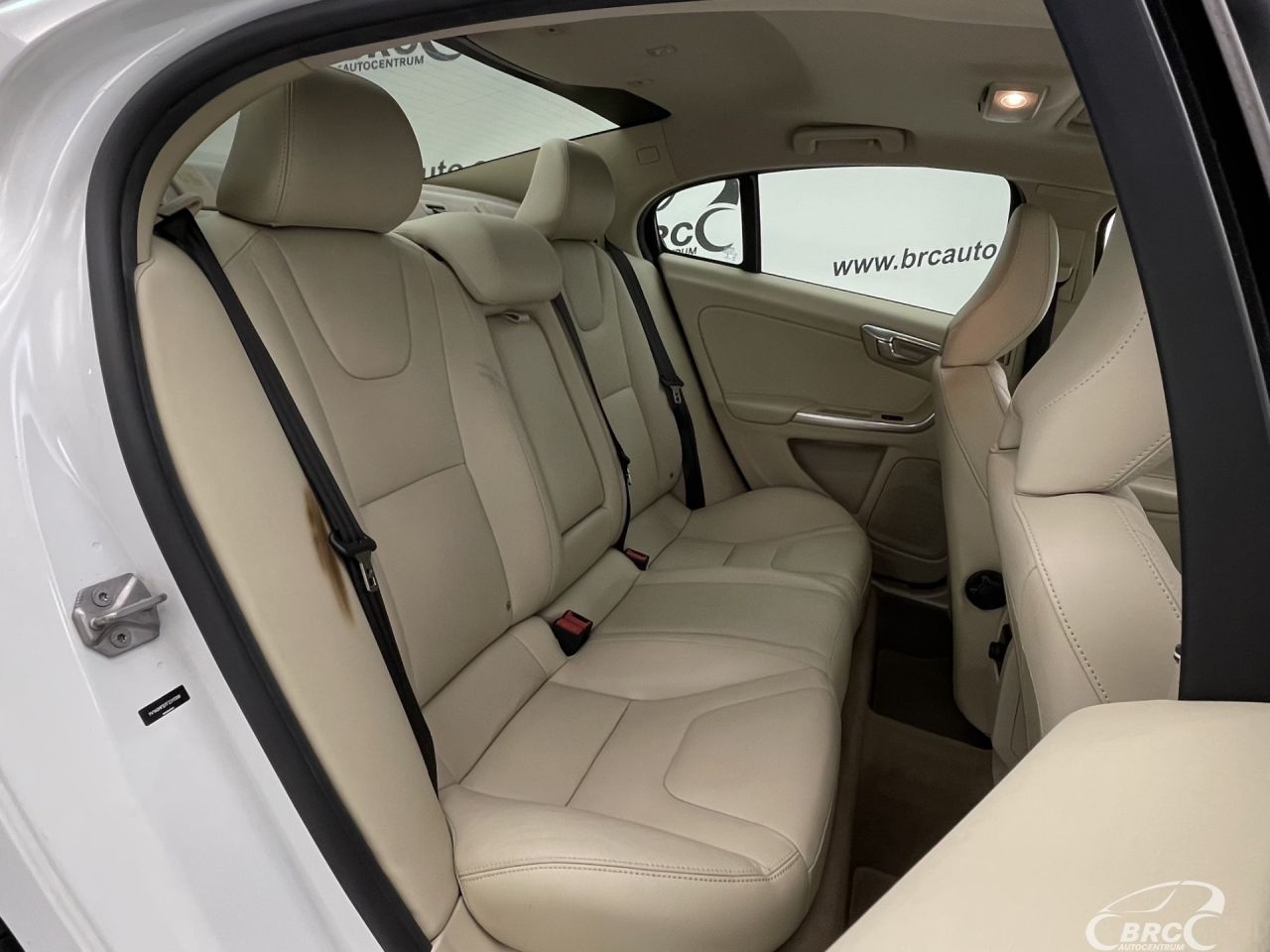 Volvo S60 | 10