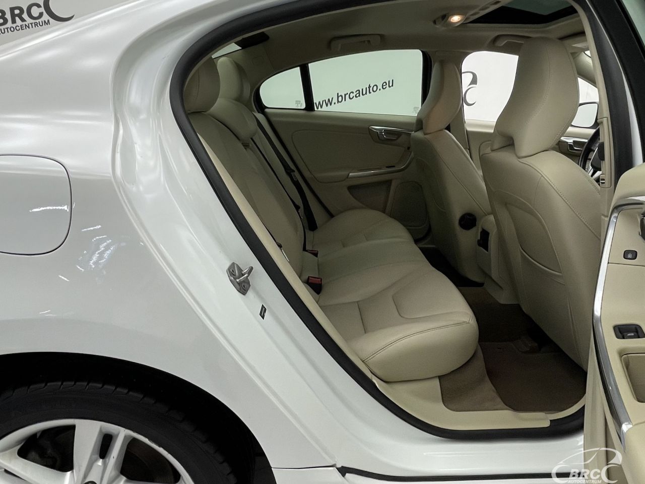 Volvo S60 | 8