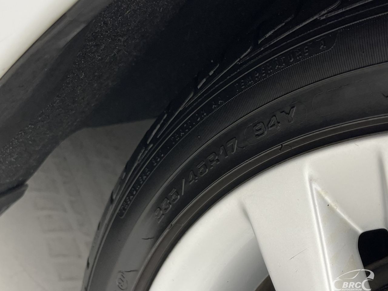 Volvo S60 | 38