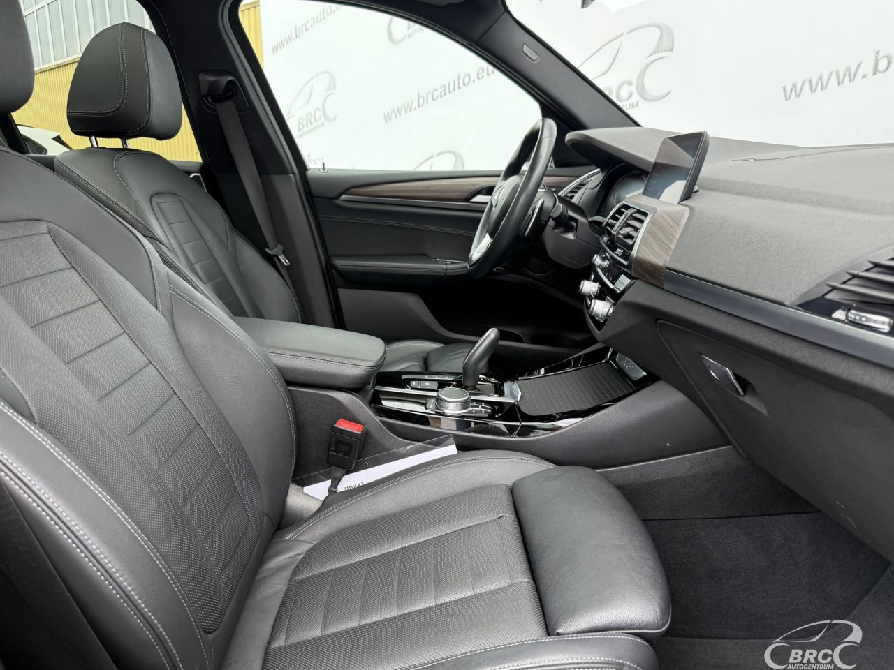 BMW X3 | 8