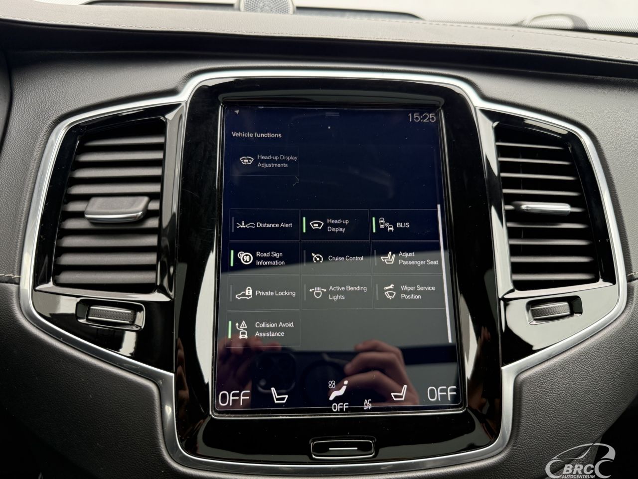 Volvo XC90 | 43