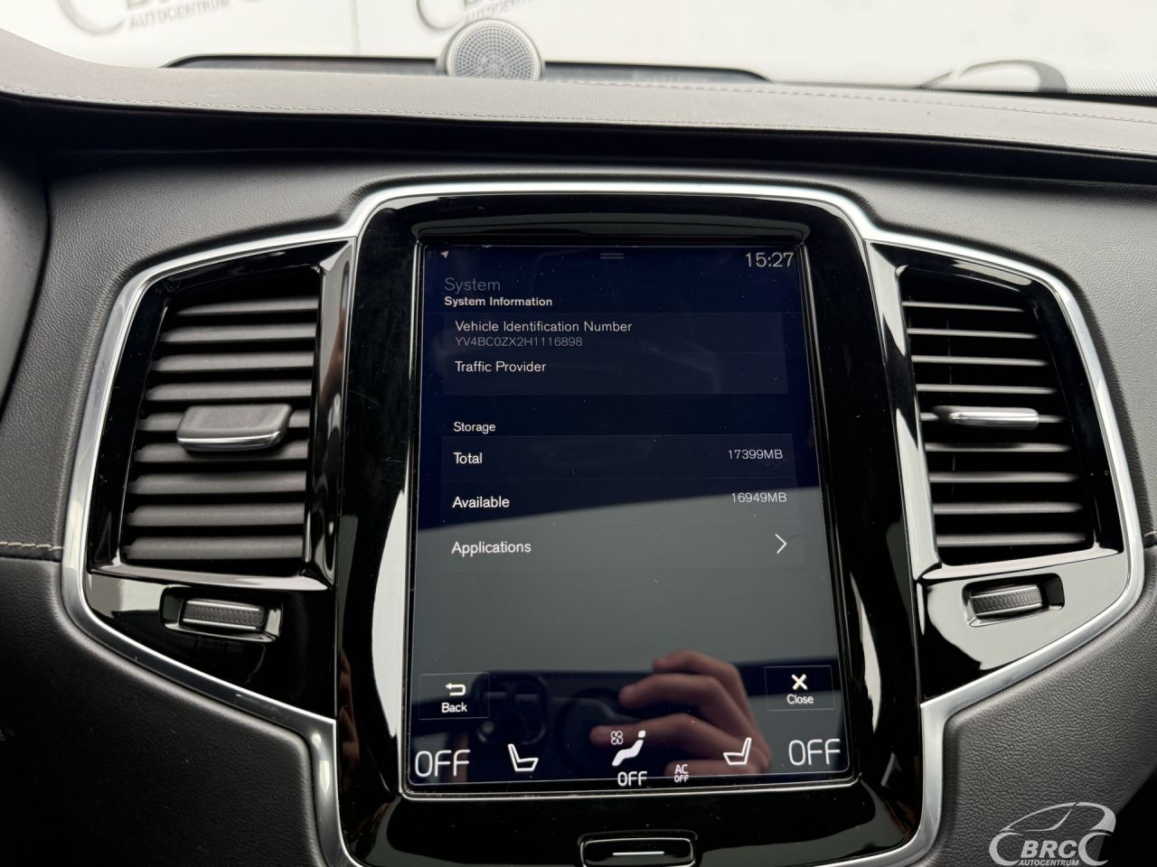 Volvo XC90 | 52