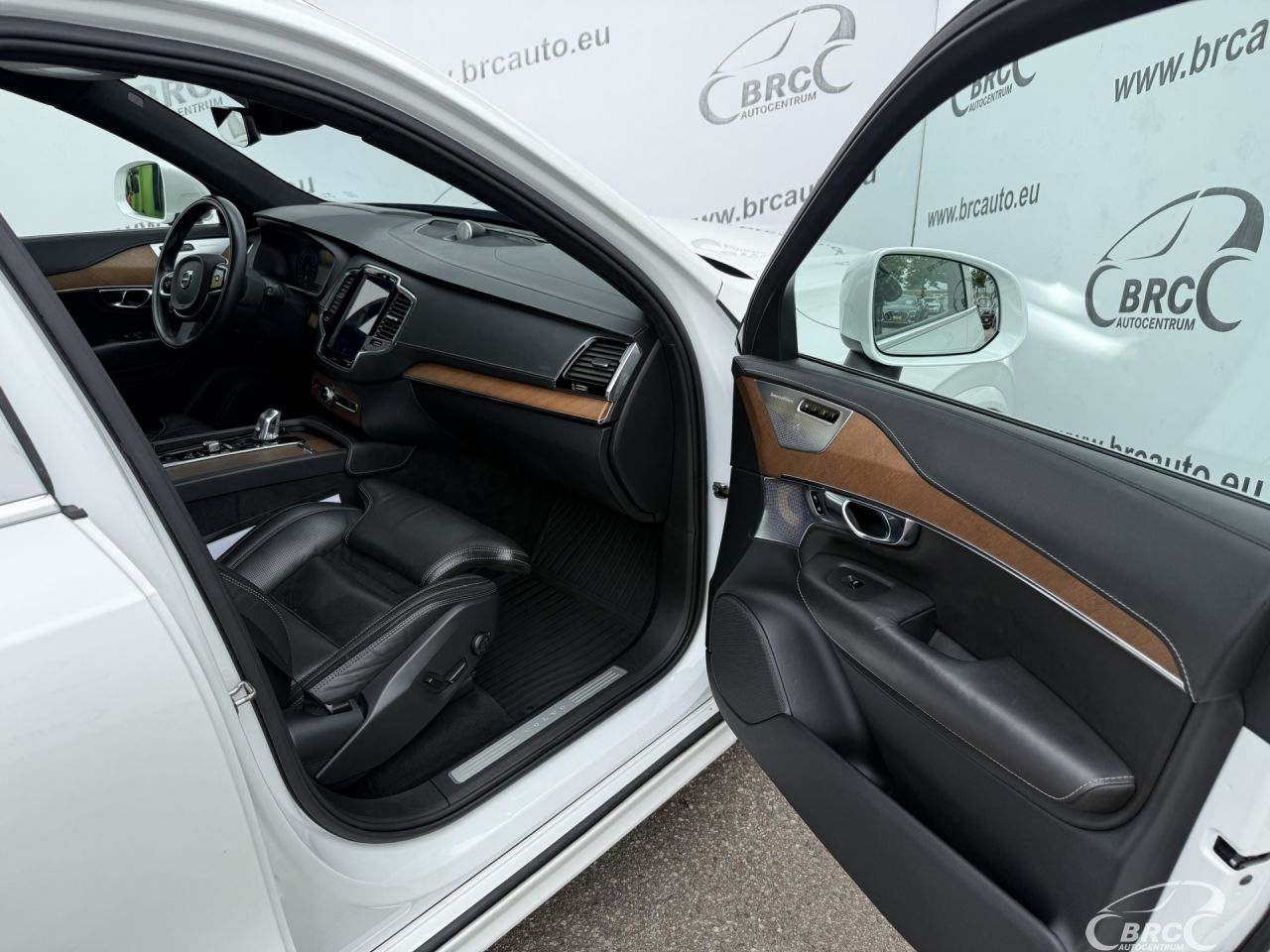 Volvo XC90 | 5