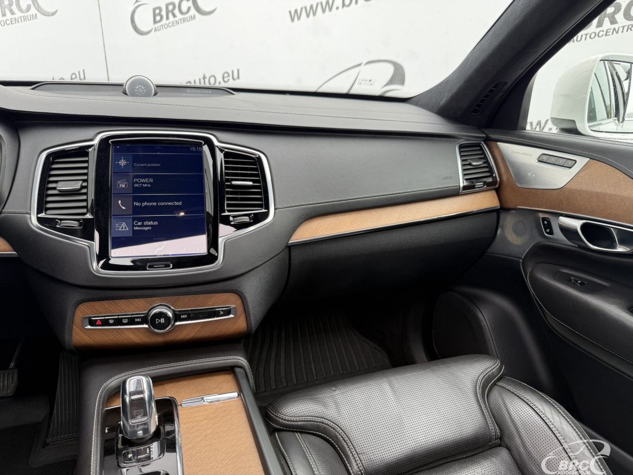 Volvo XC90 | 4