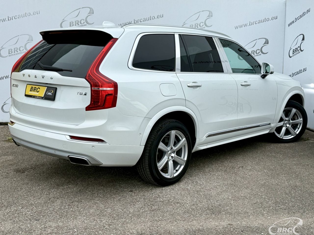 Volvo XC90 | 1