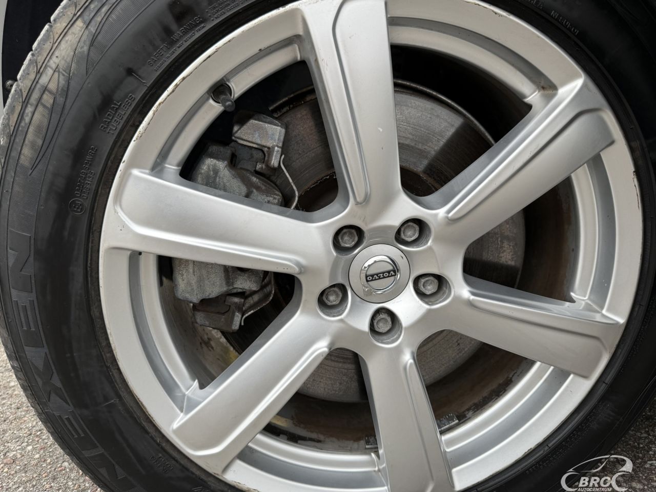Volvo XC90 | 65