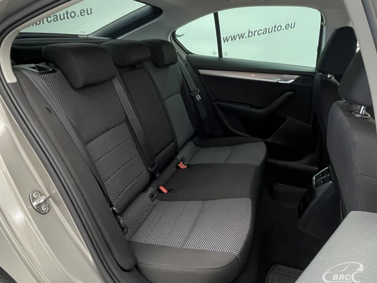 Skoda Octavia | 18