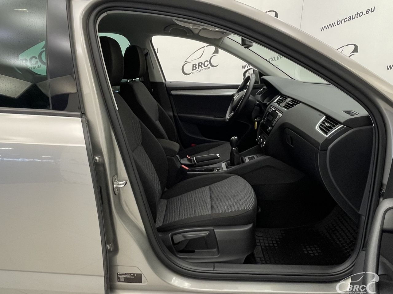Skoda Octavia | 5