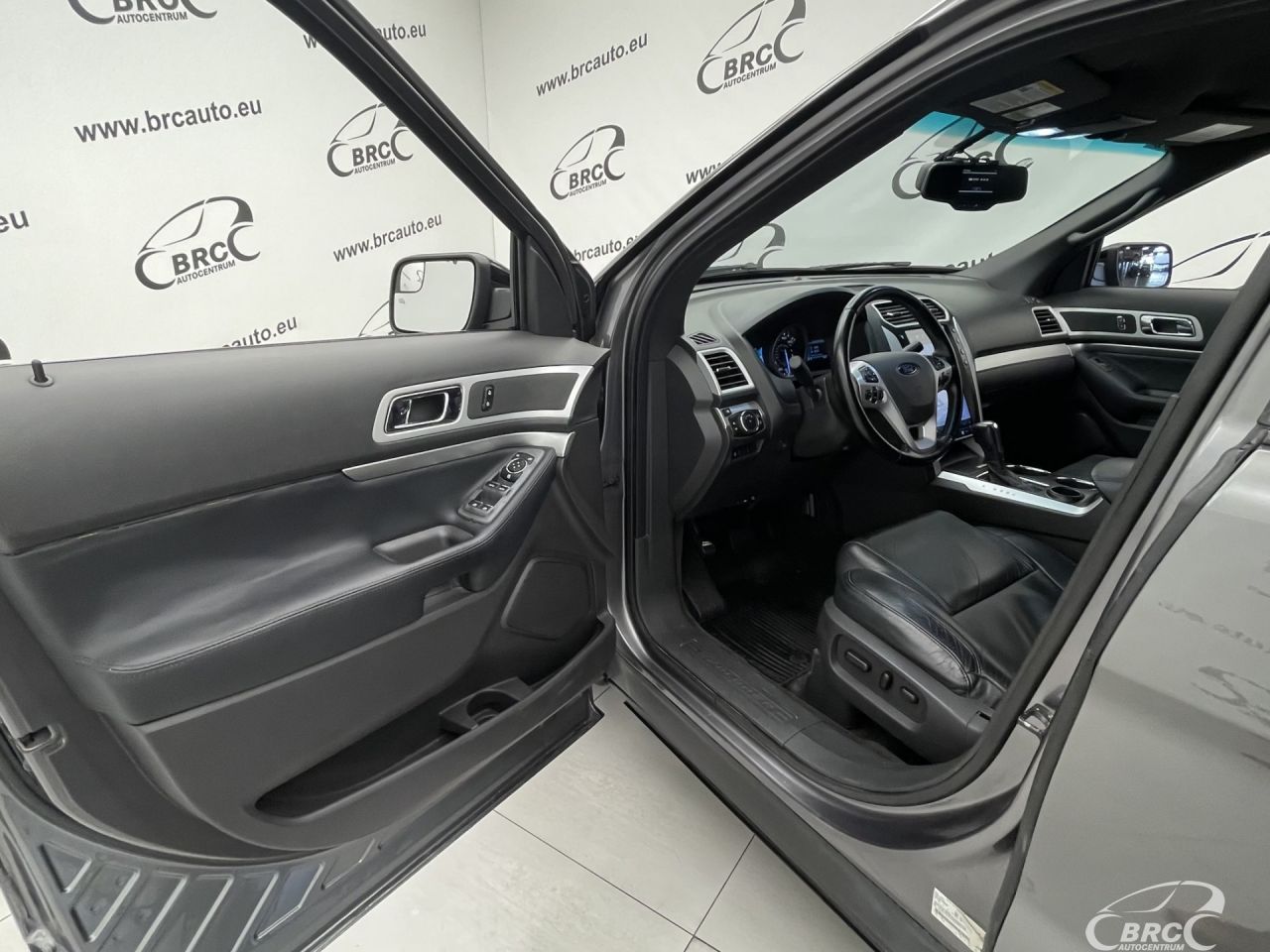 Ford Explorer | 19