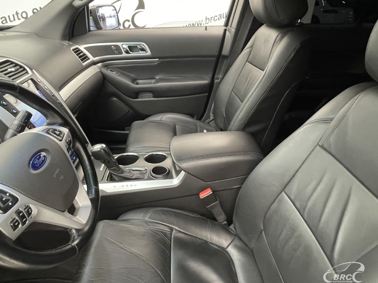 Ford Explorer | 25