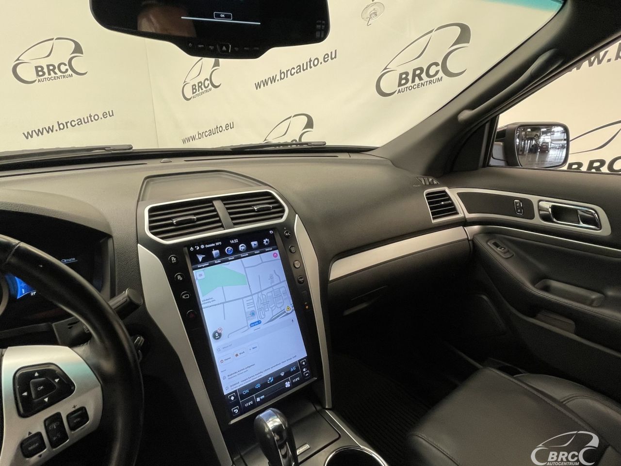 Ford Explorer | 29