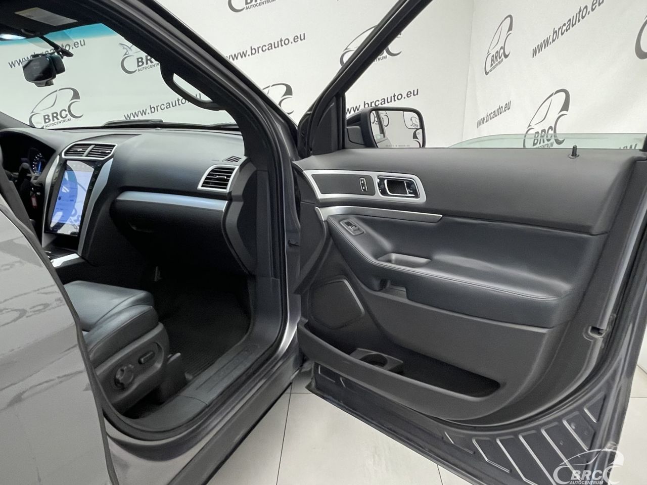 Ford Explorer | 7