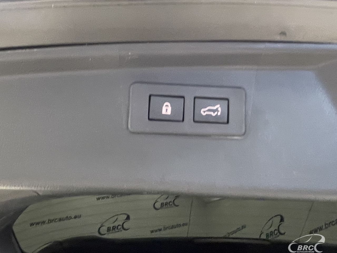 Subaru Outback | 44