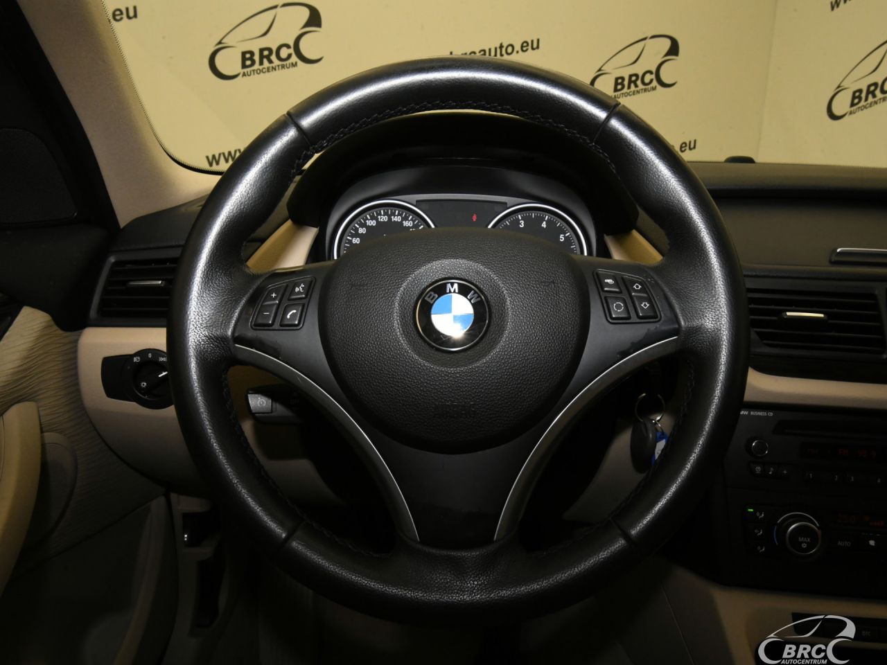 BMW X1 | 25