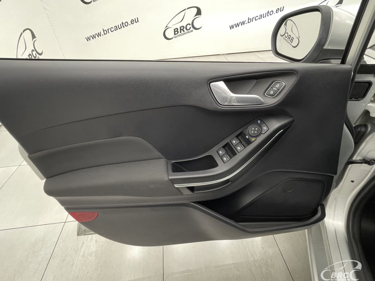 Ford Fiesta | 18