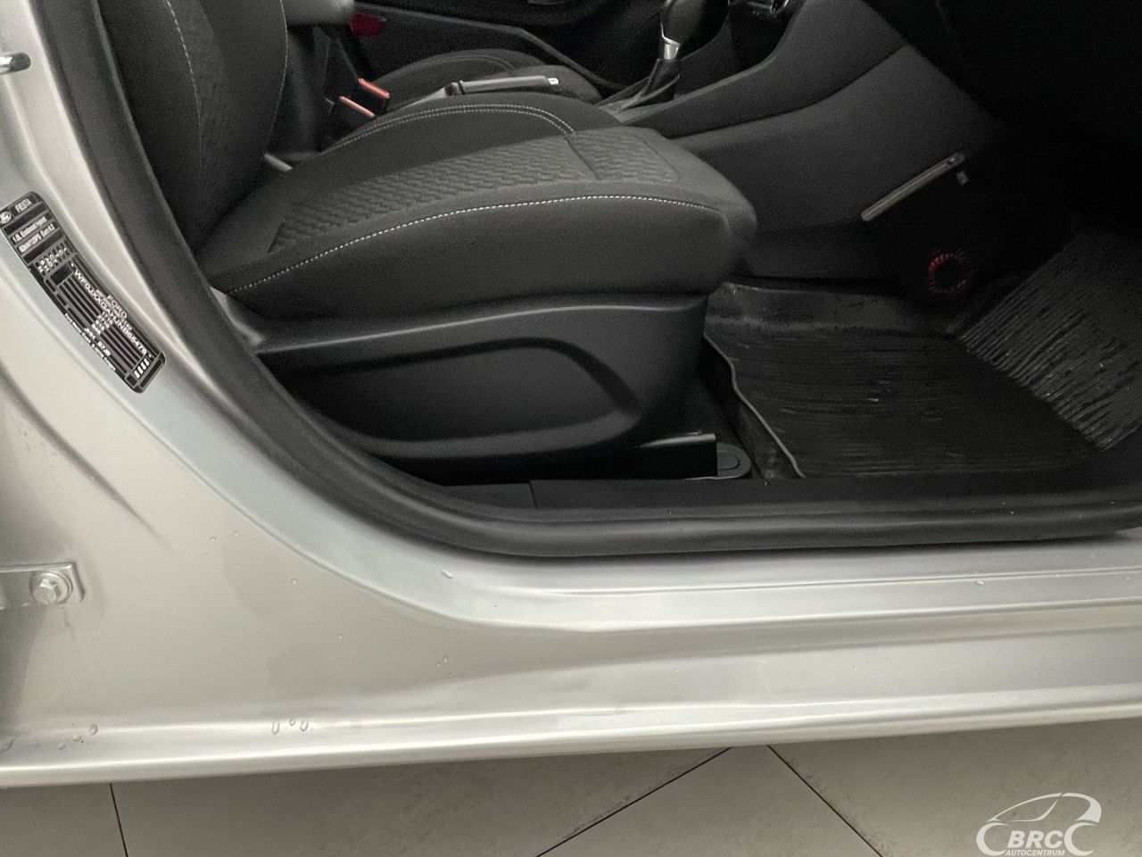 Ford Fiesta | 5