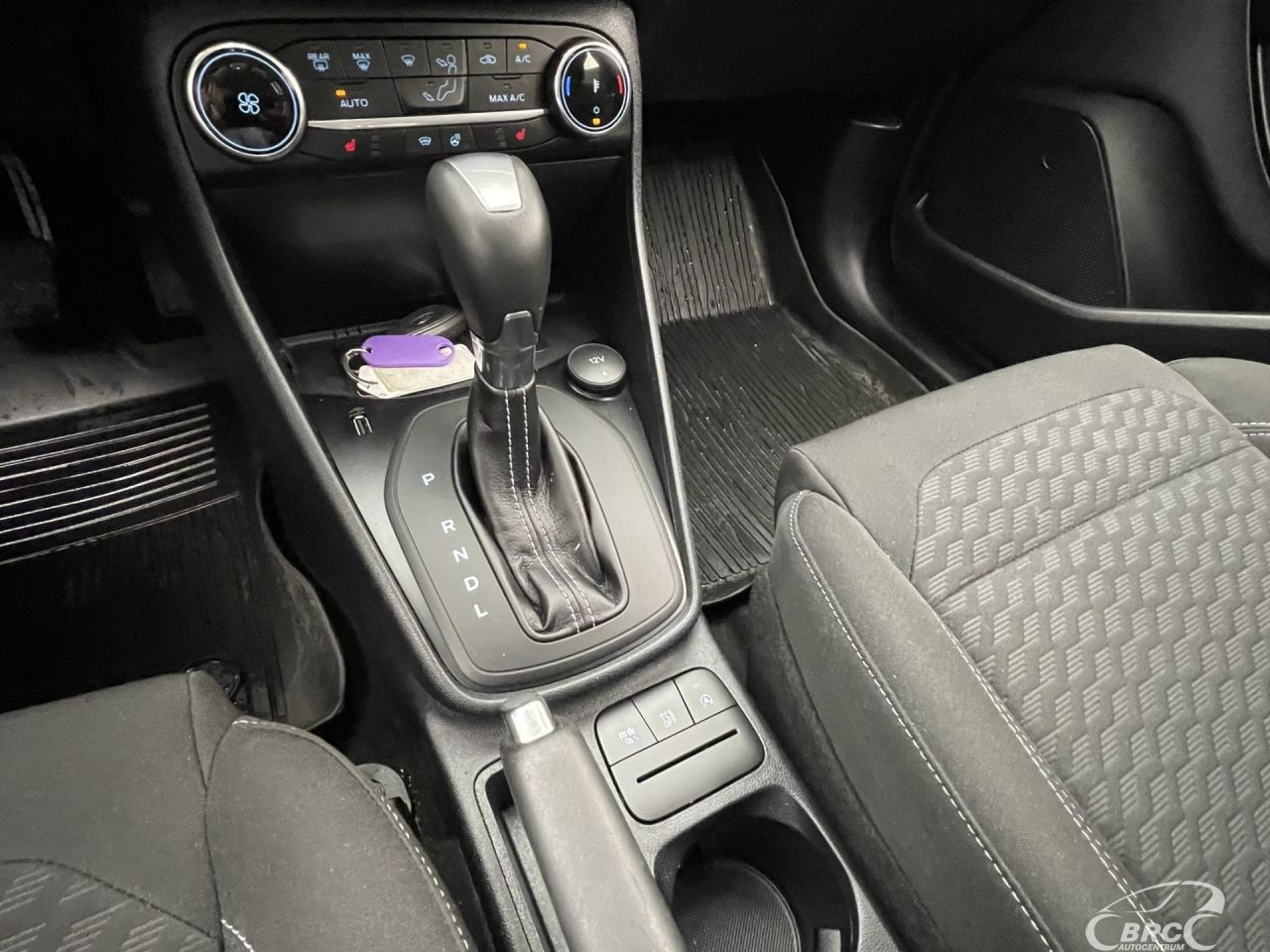 Ford Fiesta | 23