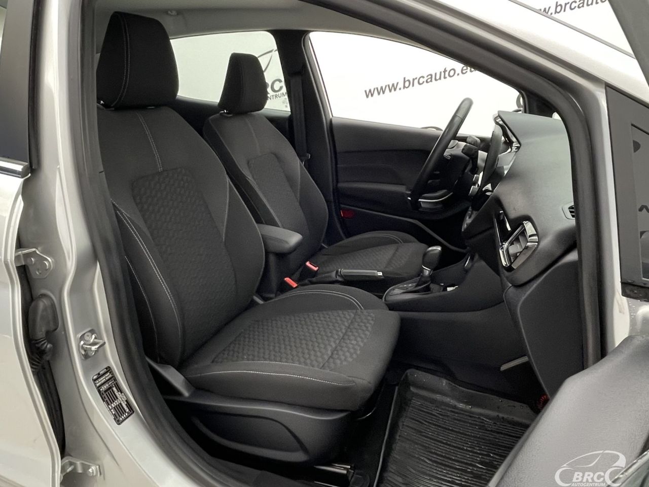 Ford Fiesta | 6
