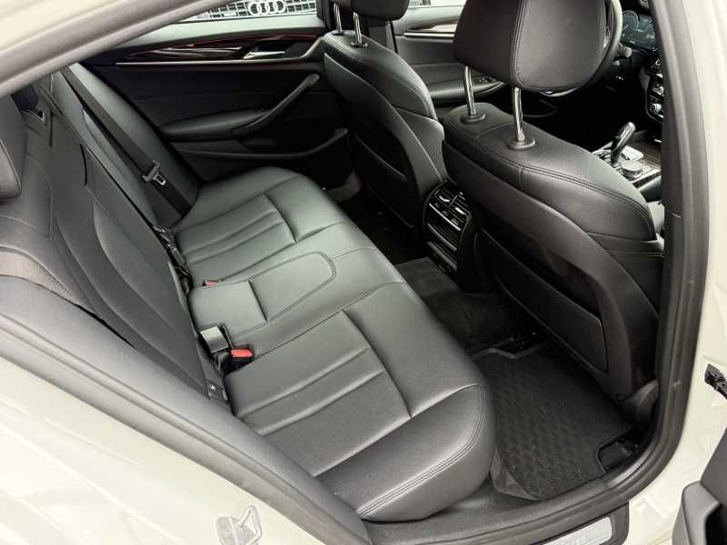 BMW 530 | 7