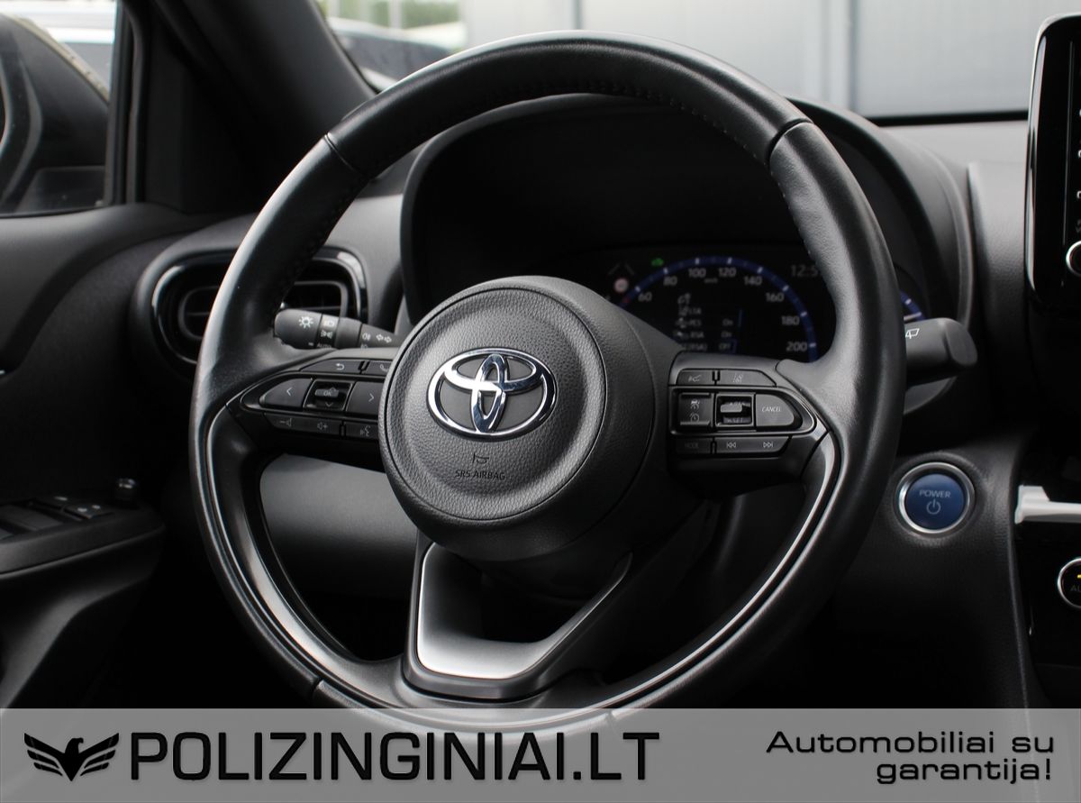 Toyota Yaris | 7
