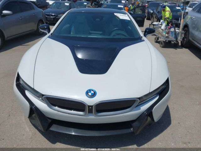 BMW i8 | 11