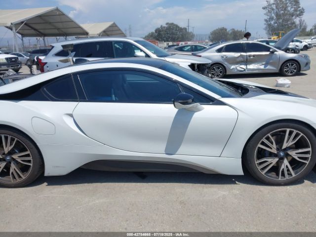 BMW i8 | 12