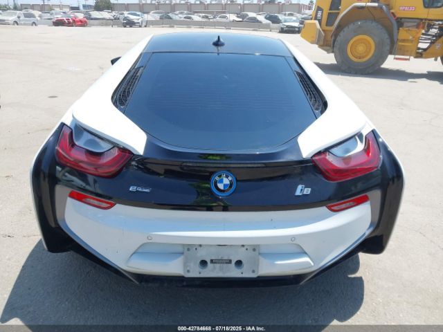 BMW i8 | 15