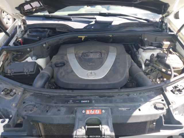 Mercedes-Benz ML350 | 9