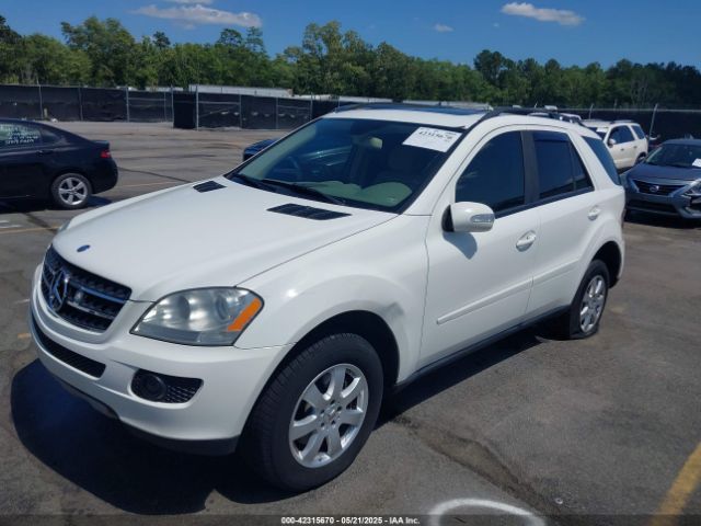 Mercedes-Benz ML350 | 1