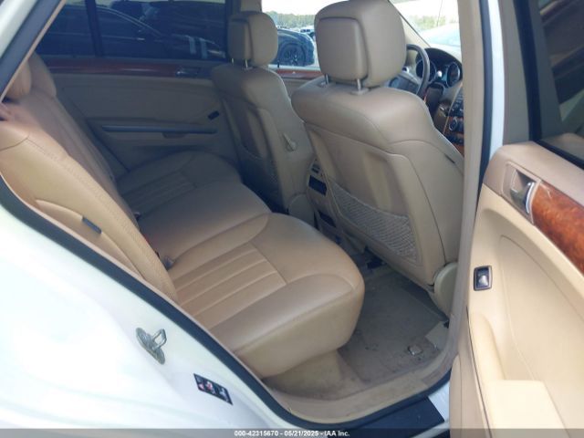 Mercedes-Benz ML350 | 7