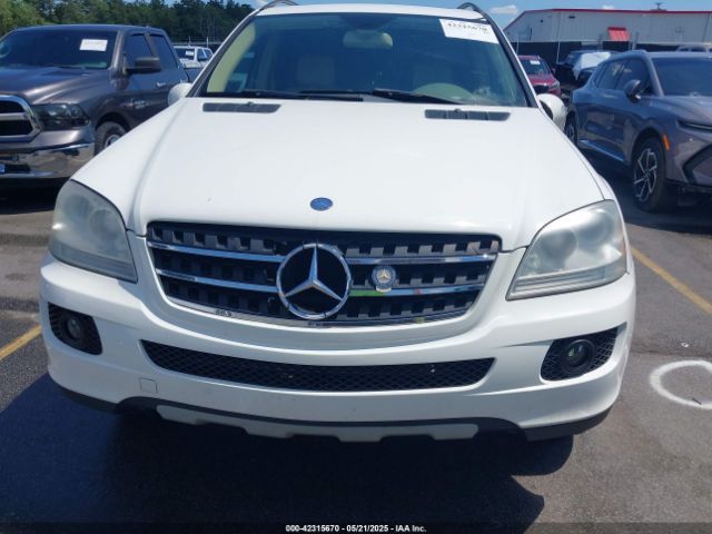 Mercedes-Benz ML350 | 11