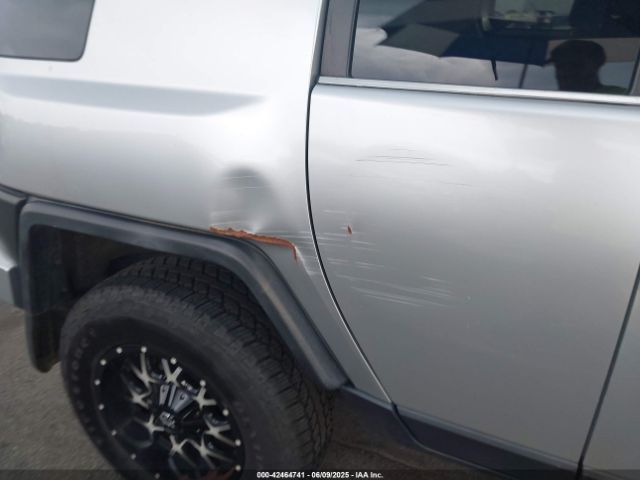 Toyota FJ Cruiser | 15