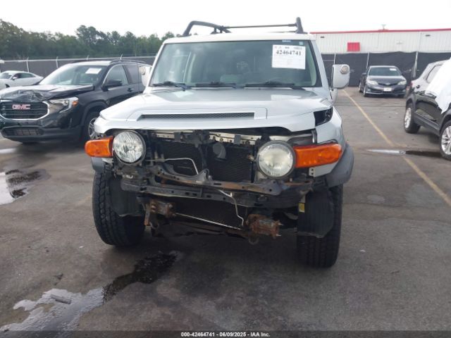 Toyota FJ Cruiser | 5