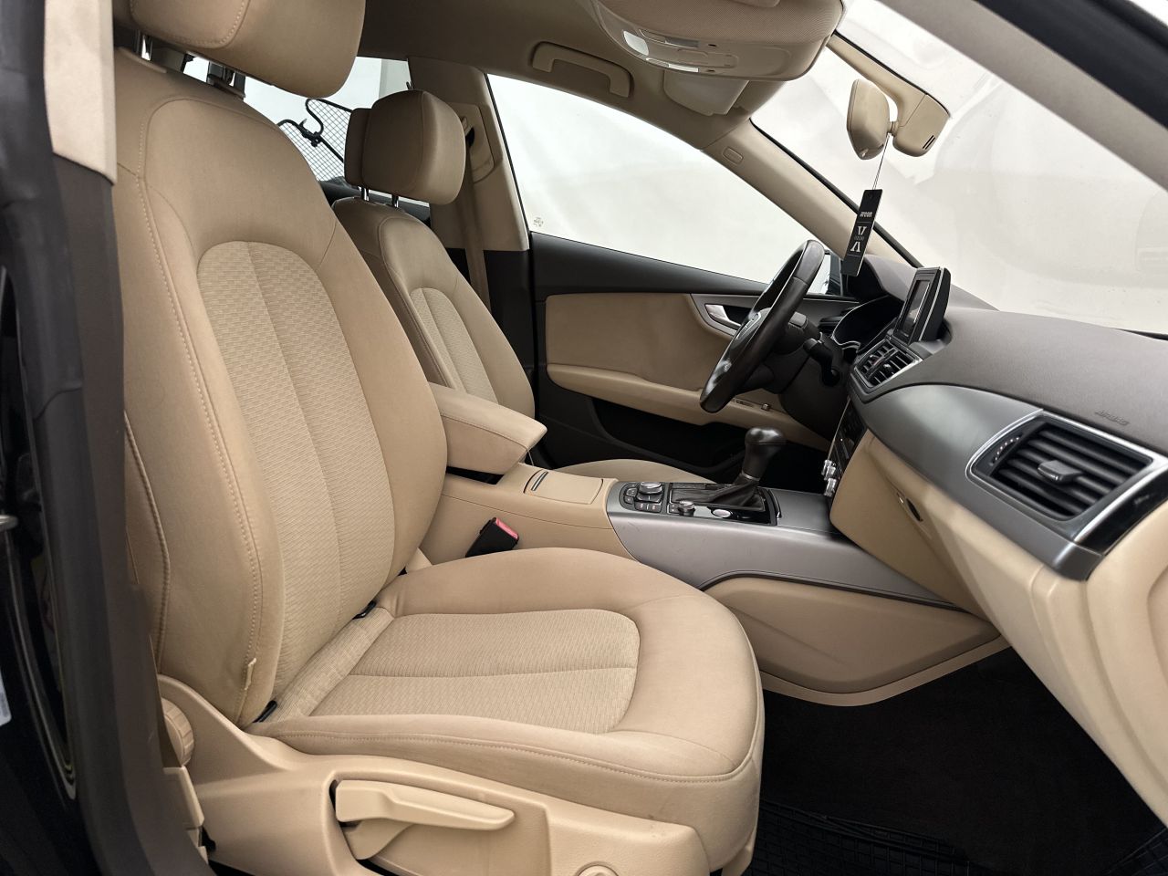 Audi A7 | 12