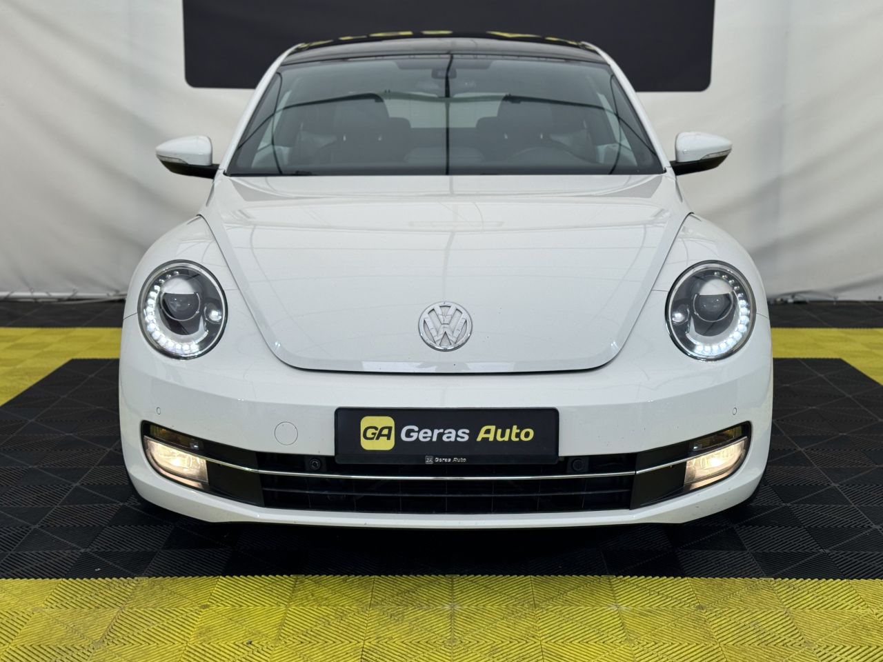 Volkswagen Beetle | 1