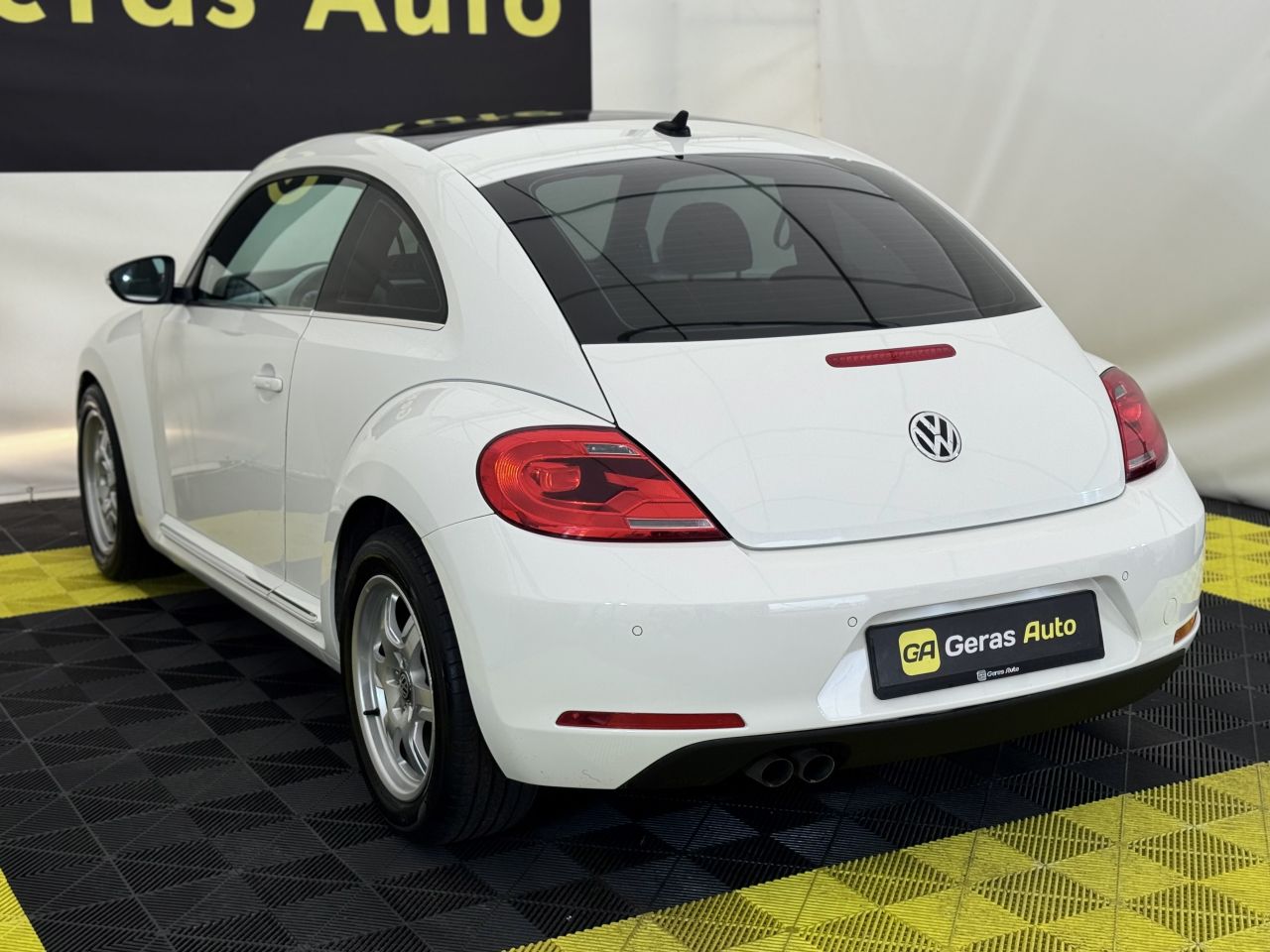 Volkswagen Beetle | 5